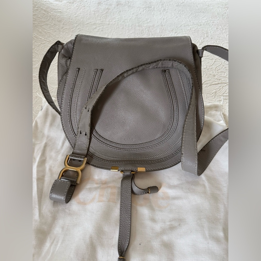 AUTH Chloé Marcie Medium Grained Leather Saddle Bag In Grey